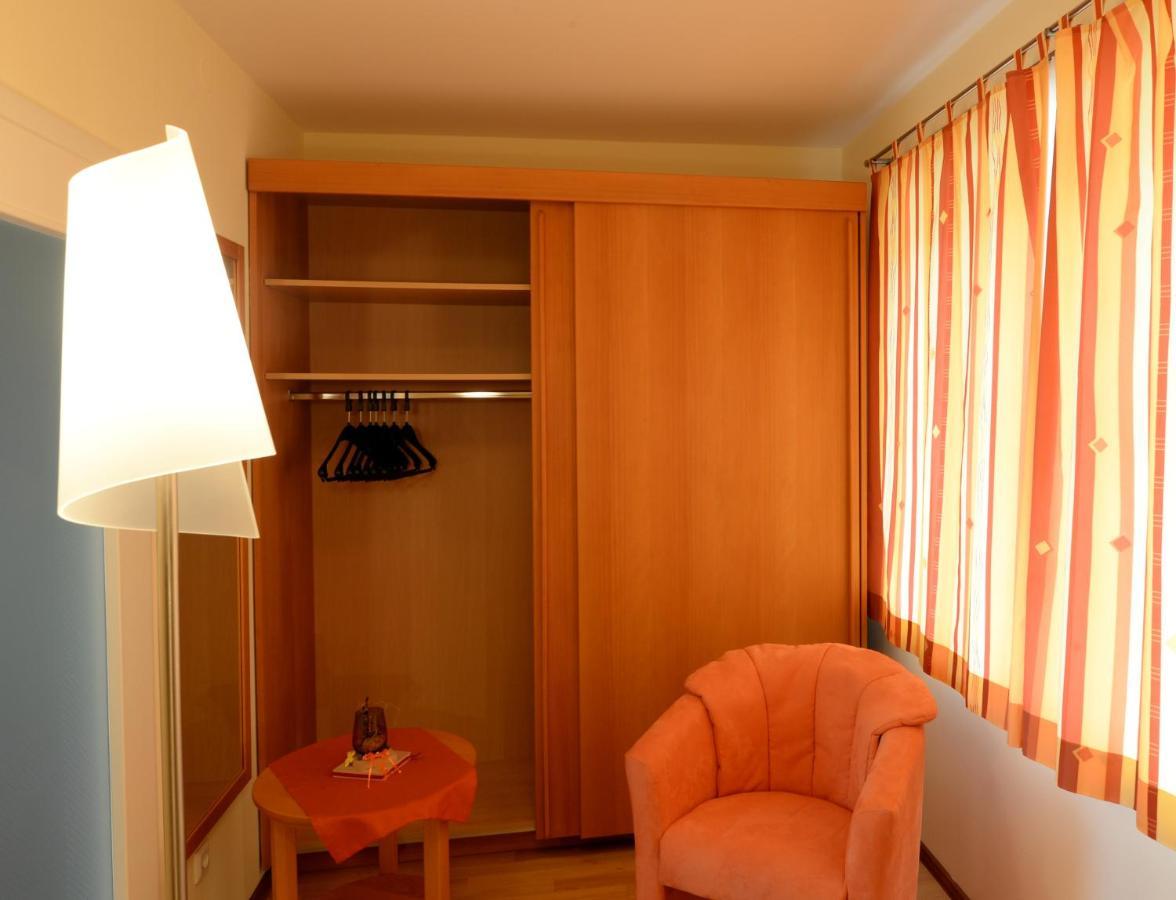 Schrems  Ferienappartement Regina מראה חיצוני תמונה