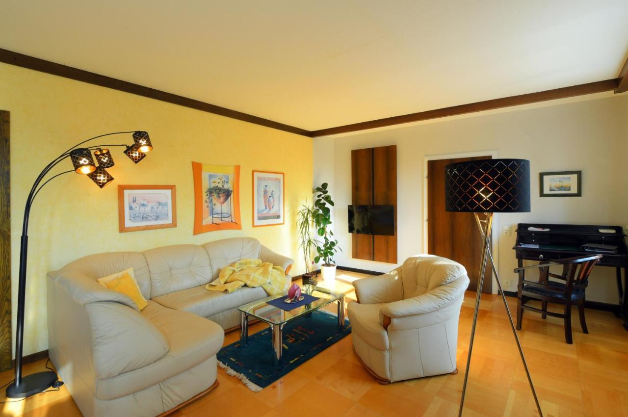Schrems  Ferienappartement Regina מראה חיצוני תמונה